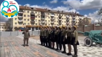 16 сәуір күні алғашқы әскери дайындық пәні мұғалімі Мерали Шаймоллинович 10 &quot;А&quot; сынып оқушыларына Ұлы Жеңістің 80 жылдығына арналған &quot;Ерлікке тағзым ету – ұрпақ парызы&quot; атты тағылымды ерлік сабағын өткізді.
