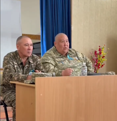 23 сәуір "Өнегелі өмір" жобасы аясында Балқаш қаласының және Ақтоғай районының Қазақстан Республикасының Қарулы күштер ардагерлерінің төрәғасы Қалдарбеков Нұржан Жораханұлымен оқушылардың кездесу сағаты өтті.