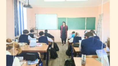 Кәсіби бағдар беру аясында 23 қазан  8 &quot;А&quot;  ,&quot;В &quot; ,&quot;С&quot;  сыныптарының оқушылары арасында &quot;Бизнес әлемін қалай елестетемін:? &quot; тақырыбында эссе байқауы өтті.